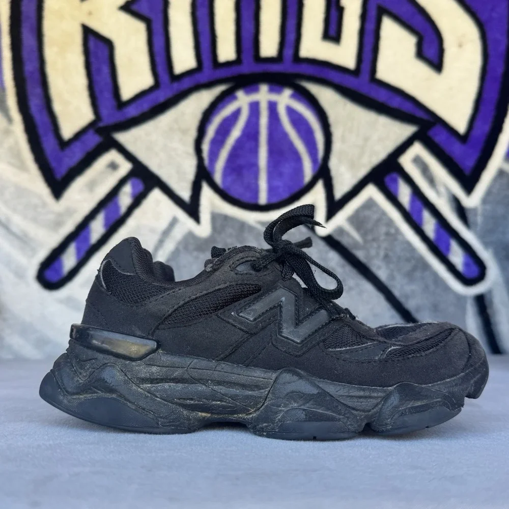 Size‎ 3Y - New Balance 9060 Triple Black GC9060BB GS kids